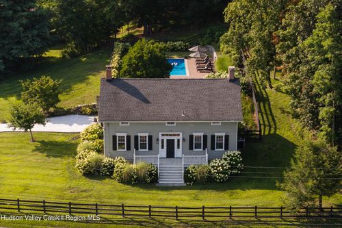 164 Vassar Rd, Poughkeepsie, NY, 12603-5451 | Card Image