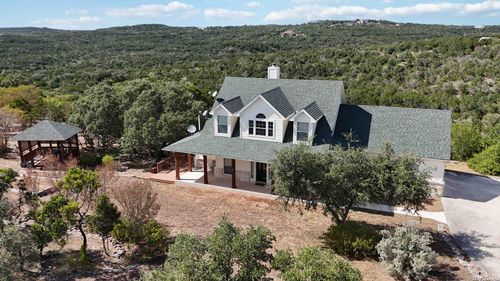 410 County Road 2748, Mico, TX, 78056-5373 | Card Image