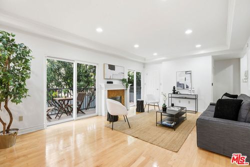 5-1712 S Barrington Ave, Los Angeles, CA, 90025 | Card Image