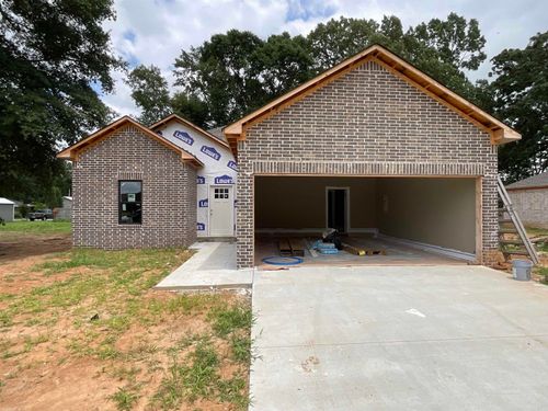 235 Kayla Ln, Lonoke, AR, 72086-2324 | Card Image