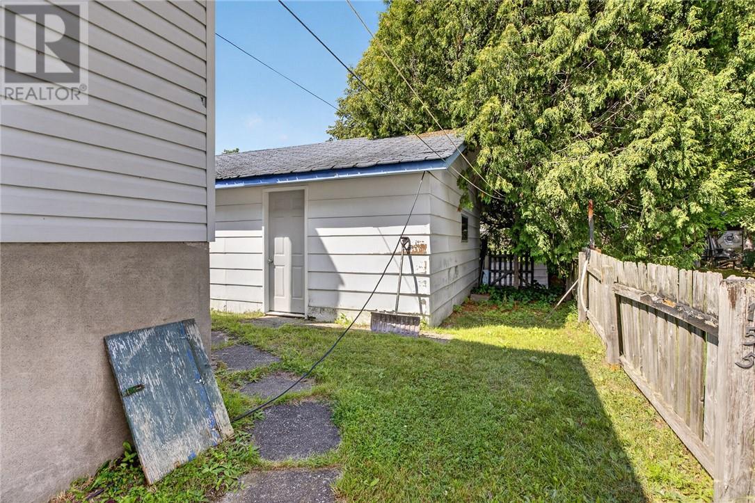 Residential in Greater Sudbury 3