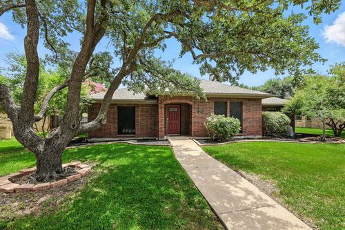 120 Simmons Dr, Coppell, TX, 75019-3303 | Card Image
