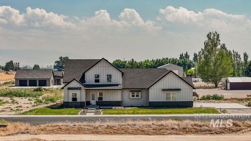 933 E E Coventry Ln, Burley, ID, 83318-3306 | Card Image