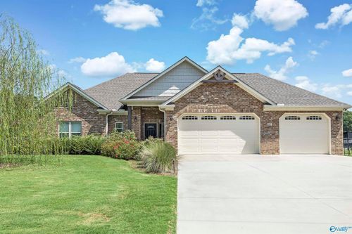 507 Highland Ave, Scottsboro, AL, 35769-3731 | Card Image