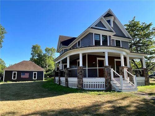 150 Maple Ave, Lyndonville, NY, 14098-9610 | Card Image