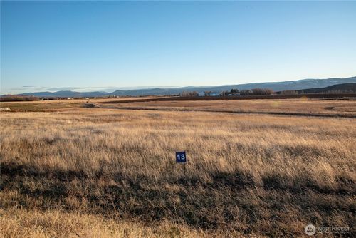 13 Green Canyon Ln, Ellensburg, WA, 98926-6113 | Card Image