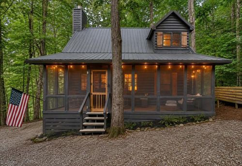 681 Skyview Dr, Ellijay, GA, 30536-2658 | Card Image