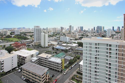 1905-1630 Liholiho St, Honolulu, HI, 96822-2943 | Card Image
