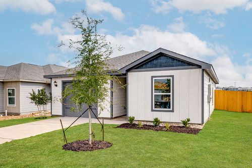 8324 White Wolf Trl, Ponder, TX, 76259-2033 | Card Image