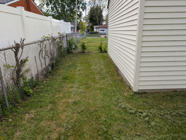 23735 W Chicago, House other with 3 bedrooms, 1 bathrooms and null parking in Redford MI | Image 6