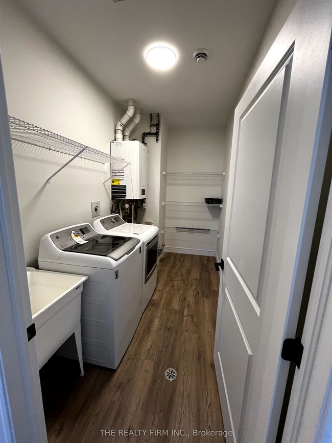 1166 Jane St, House attached with 2 bedrooms, 2 bathrooms and 1 parking in West Lorne ON | Image 5