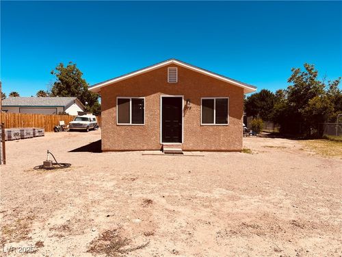 378 W Thomas Ave, Overton, NV, 89040-9115 | Card Image