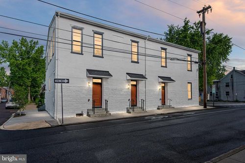 151 N York St, POTTSTOWN, PA, 19464 | Card Image