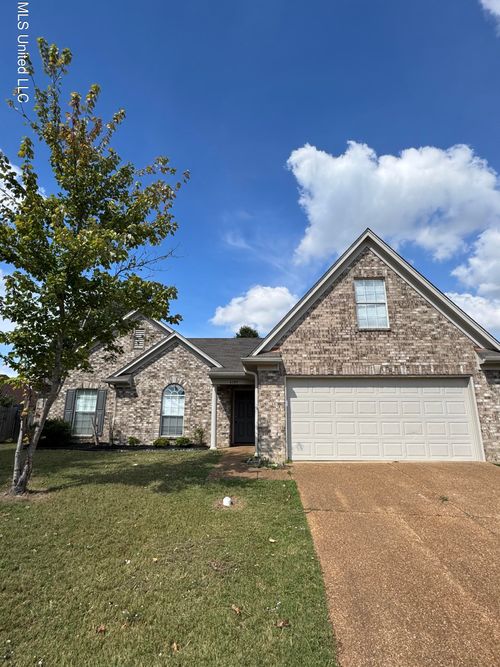 4289 Becky Sue Cv, Olive Branch, MS, 38654-5010 | Card Image