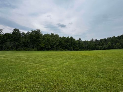 1 E Calvertville Rd, Bloomfield, IN, 47424 | Card Image