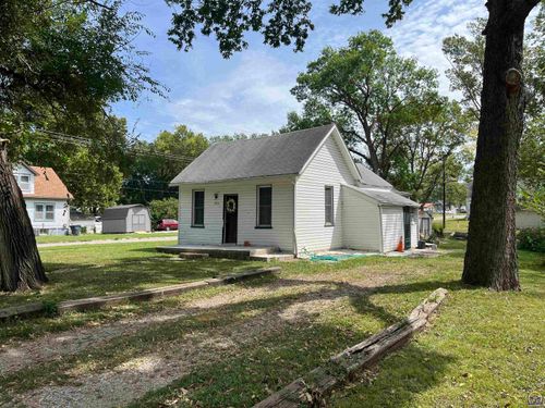 302 S Exchange St, Emporia, KS, 66801-4810 | Card Image