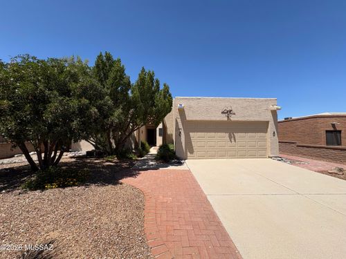 696 W Rio Altar, Green Valley, AZ, 85614-3922 | Card Image