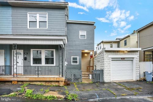 13 N Gilbert St, SHENANDOAH, PA, 17976-1540 | Card Image