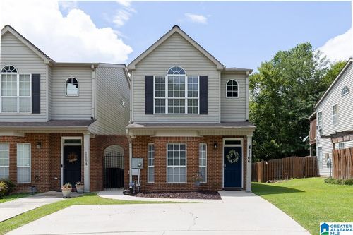 1166 Yeager Pkwy, PELHAM, AL, 35124-1843 | Card Image