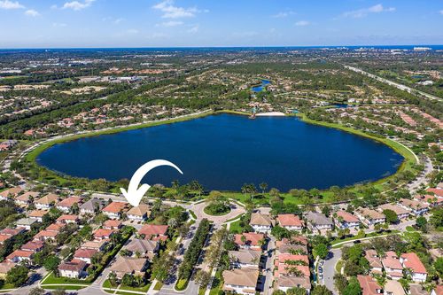153 Evergrene Pkwy, Palm Beach Gardens, FL, 33410-1506 | Card Image