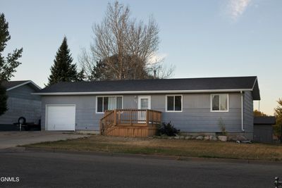 58 Custer Drive, House other with 4 bedrooms, 1 bathrooms and null parking in Lincoln ND | Image 1