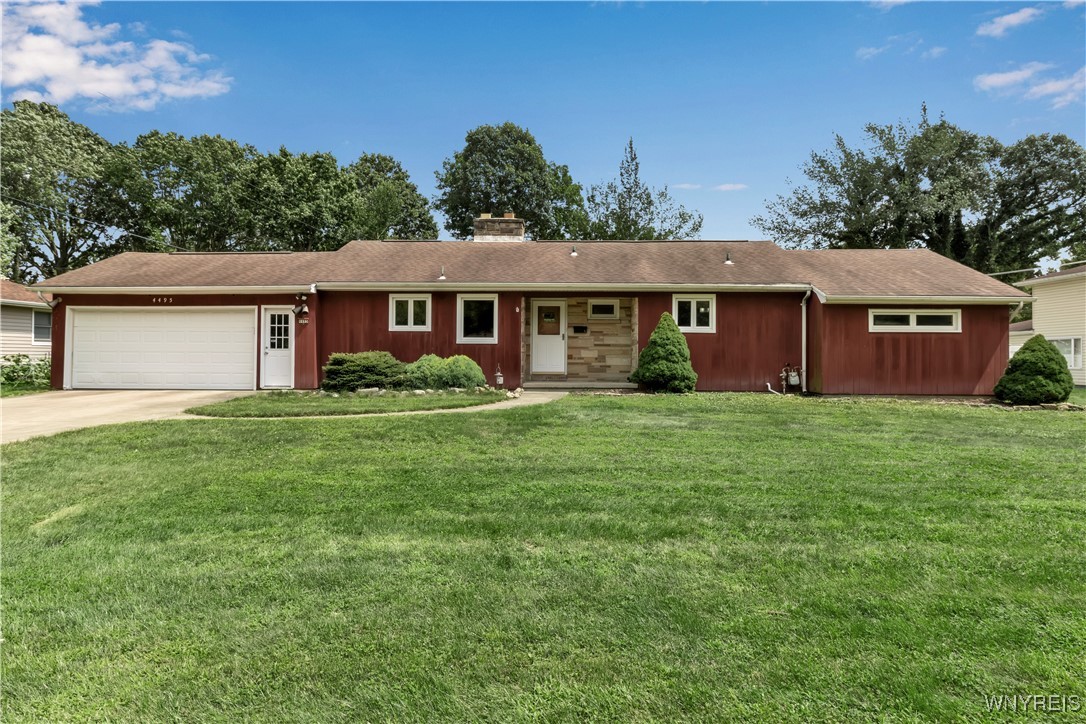 Hedgewood Dr, Buffalo, NY 14221
