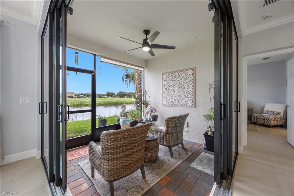Residential in AVE MARIA 4
