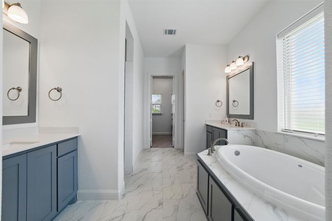 621 Cimarron Meadows Dr, House other with 4 bedrooms, 2 bathrooms and null parking in Waxahachie TX | Image 23