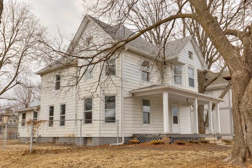 803 Grand Ave, Ames, IA, 50010-6039 | Card Image