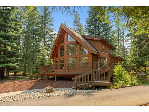 18 Greenwood Rd, Trout Lake, WA, 98650-2013 | Card Image