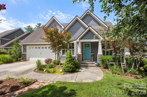 2 Ayr Ct, Arden, NC, 28704-0630 | Card Image