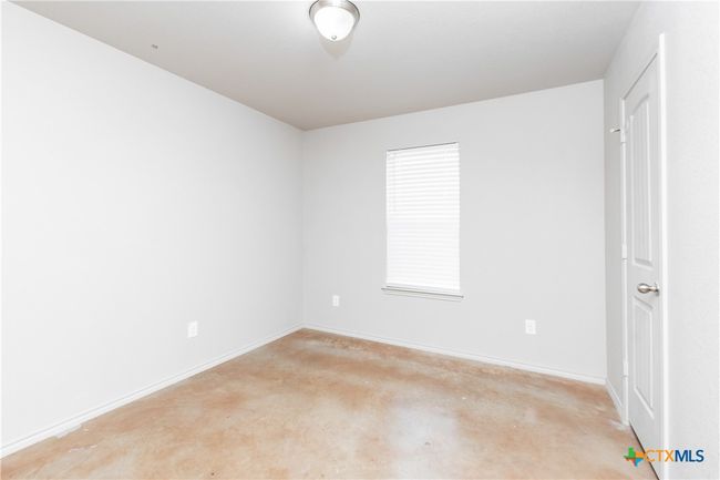 6903 Oliver Loving Dr, House other with 5 bedrooms, 3 bathrooms and null parking in Killeen TX | Image 14