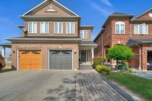 5699 Raleigh St, Mississauga, ON, L5M7E6 | Card Image