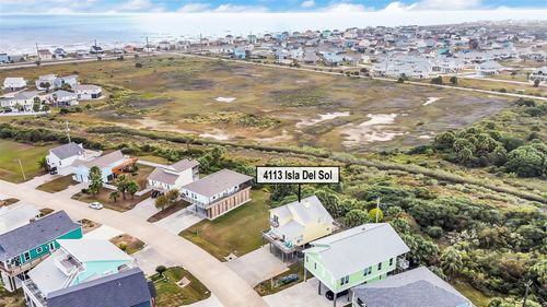 4113 Isla Del Sol Dr, Galveston, TX, 77554 | Card Image