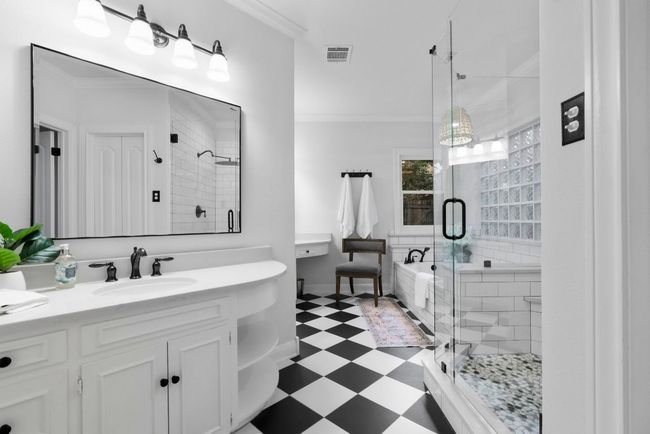 2101 Exposition Blvd, House other with 4 bedrooms, 4 bathrooms and 4 parking in Austin TX | Image 7
