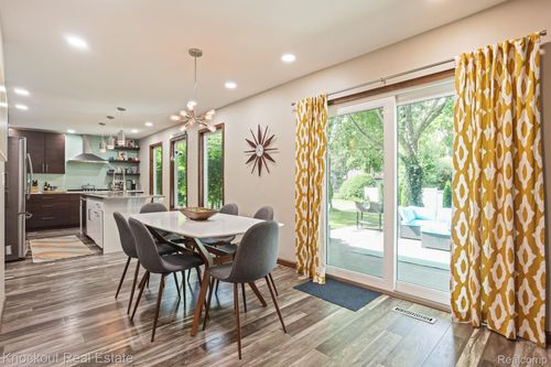 7 Rupprecht Ct, Frankenmuth, MI, 48734-9778 | Card Image