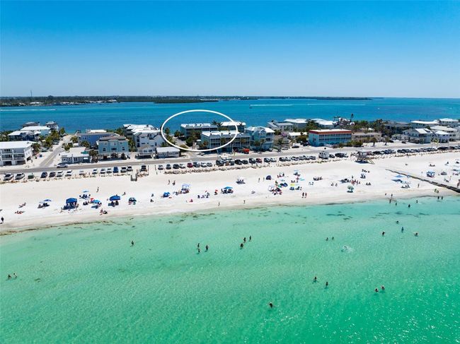 14 - 901 Gulf Dr S, Condo with 2 bedrooms, 2 bathrooms and null parking in Bradenton Beach FL | Image 51