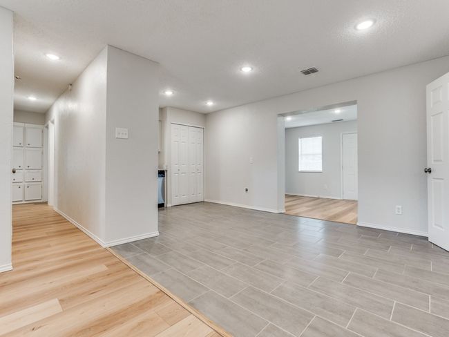 1810 Running River Rd, House other with 3 bedrooms, 3 bathrooms and null parking in Garland TX | Image 8