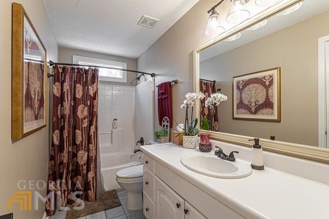 83 N Lake Dr, House other with 5 bedrooms, 4 bathrooms and 3 parking in Newnan GA | Image 28