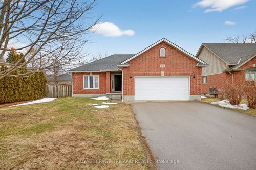 214 Mitchell Crt, Dorchester, ON, N0L1G3 | Card Image