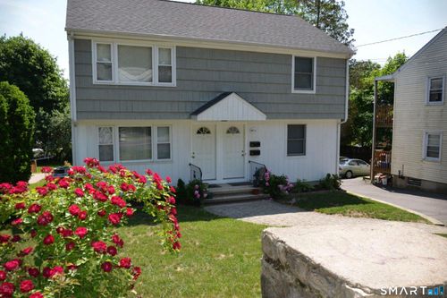 b-30-1/2 Bartlett Ave, Norwalk, CT, 06850-1528 | Card Image