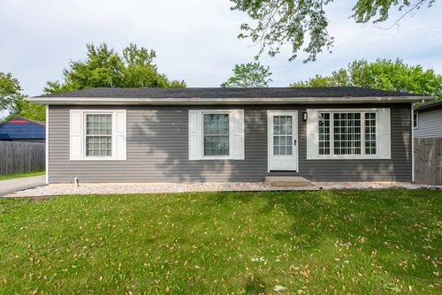 907 Lorelei Dr, Zion, IL, 60099-1365 | Card Image
