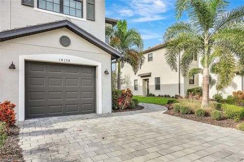 14134 Pine Lodge Ln, Fort Myers, FL, 33913-9472 | Card Image