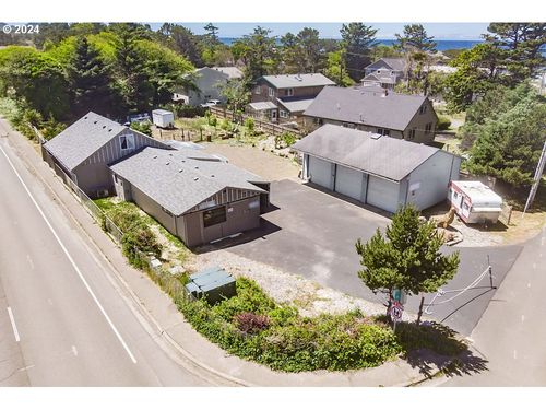 20 Willow St, Depoe Bay, OR, 97341 | Card Image