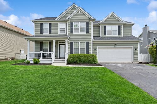 1013 Club Lake Dr, Antioch, IL, 60002-6205 | Card Image