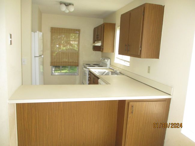 1720 Se Linpark Ct, Condo with 2 bedrooms, 1 bathrooms and null parking in Port St Lucie FL | Image 6