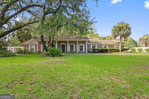 112 Meadows Way, Brunswick, GA, 31525-9277 | Card Image