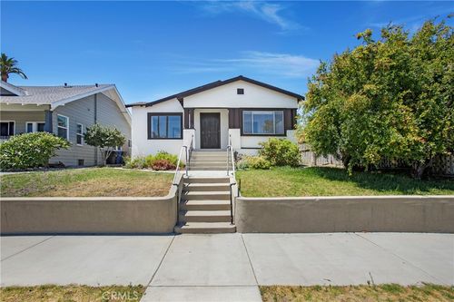 119 S Bandini St, San Pedro, CA, 90731-2320 | Card Image