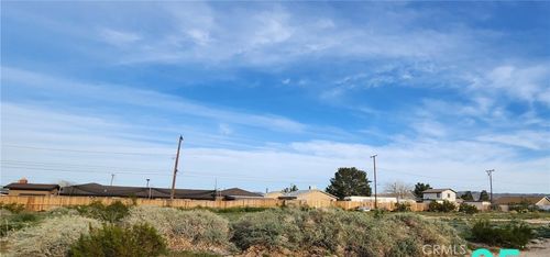 938 Porter St, Ridgecrest, CA, 93555 | Card Image
