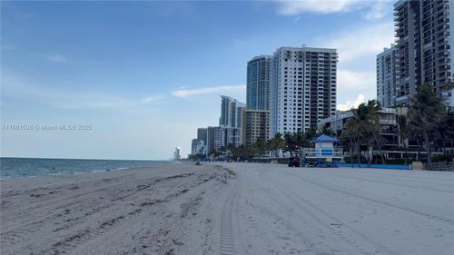 apt-303-1901 Ocean Dr, Hollywood, FL, 33019-2414 | Card Image